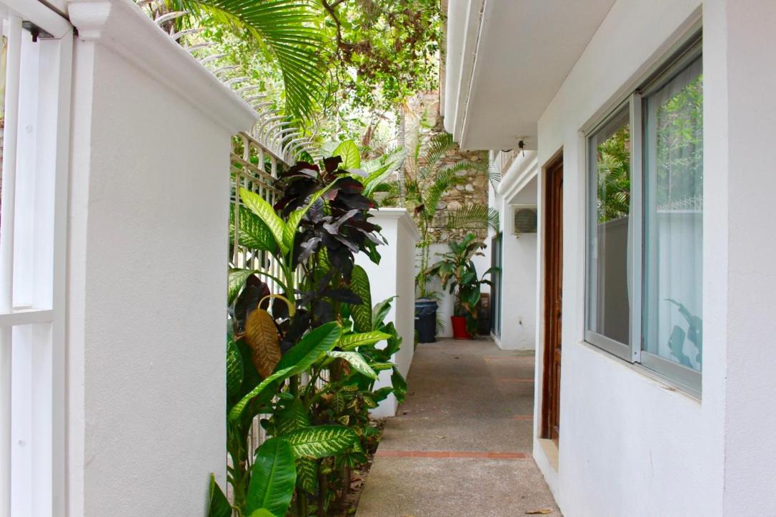 Hotel Y Suites Corita Bucerias Exterior photo